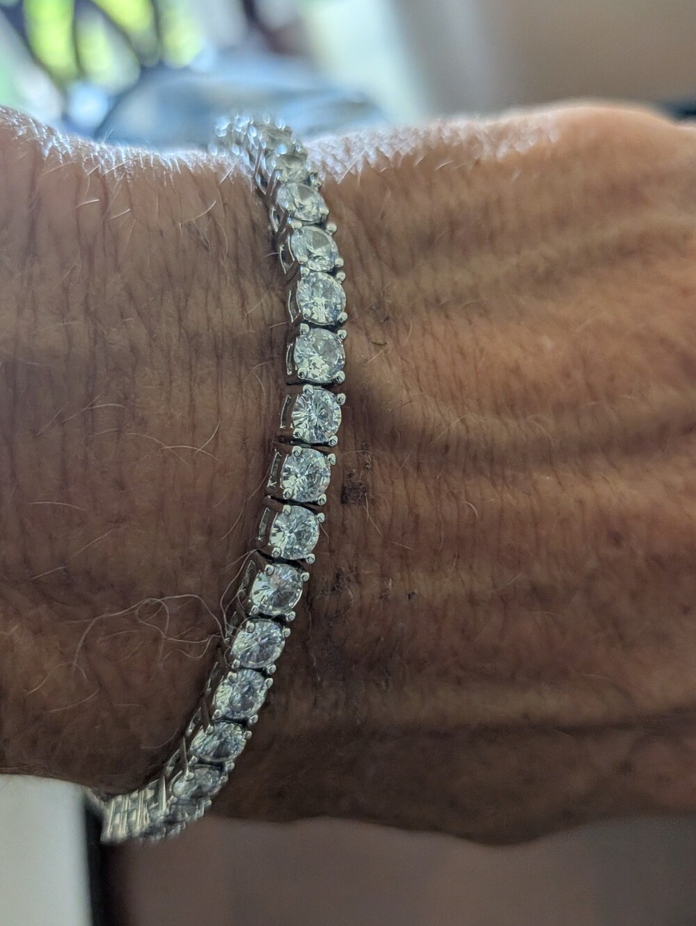 Classic White Gold Tone & Brilliant Crystal Tennis Bracelet